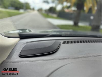 2017 Lincoln MKC Premiere   - Photo 16 - Miami, FL 33165