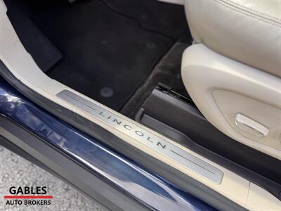 2017 Lincoln MKC Premiere   - Photo 20 - Miami, FL 33165