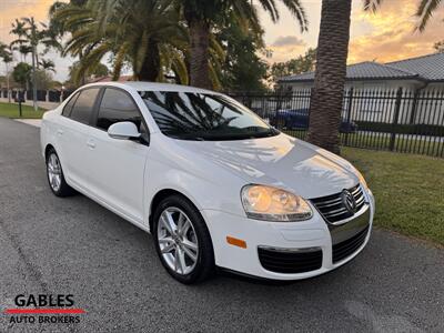 2010 Volkswagen Jetta S   - Photo 5 - Miami, FL 33165