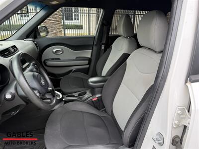 2014 Kia Soul   - Photo 11 - Miami, FL 33165