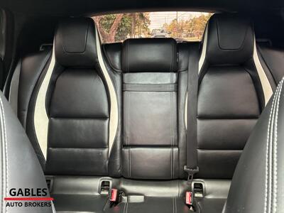 2018 INFINITI QX30 Sport   - Photo 20 - Miami, FL 33165