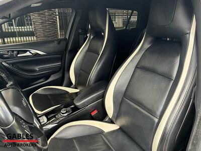 2018 INFINITI QX30 Sport   - Photo 18 - Miami, FL 33165