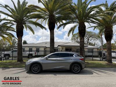 2018 INFINITI QX30 Sport   - Photo 8 - Miami, FL 33165