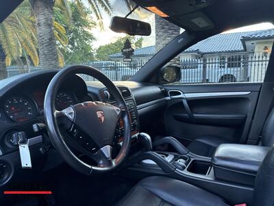 2010 Porsche Cayenne Tiptronic - Photo 13 - Miami, FL 33165