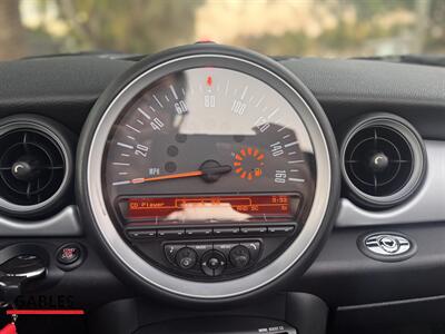 2015 MINI Convertible Cooper   - Photo 20 - Miami, FL 33165