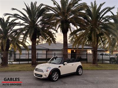 2015 MINI Convertible Cooper   - Photo 2 - Miami, FL 33165