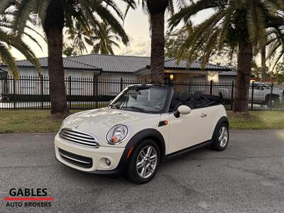 2015 MINI Convertible Cooper   - Photo 4 - Miami, FL 33165