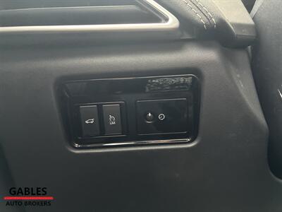 2019 Jaguar F-PACE S - Photo 25 - Miami, FL 33165