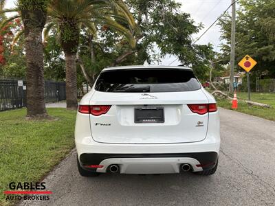 2019 Jaguar F-PACE S - Photo 5 - Miami, FL 33165