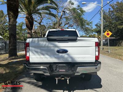 2019 Ford F-250 Super Duty XLT   - Photo 6 - Miami, FL 33165