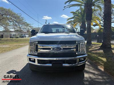 2019 Ford F-250 Super Duty XLT   - Photo 3 - Miami, FL 33165