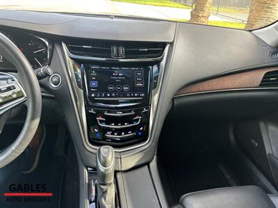 2018 Cadillac CTS 2.0T   - Photo 12 - Miami, FL 33165