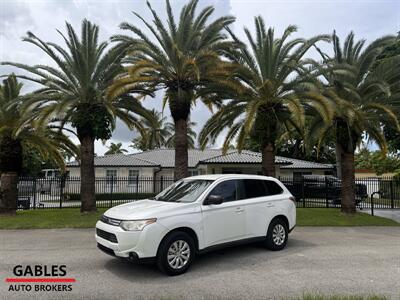 2014 Mitsubishi Outlander ES   - Photo 3 - Miami, FL 33165