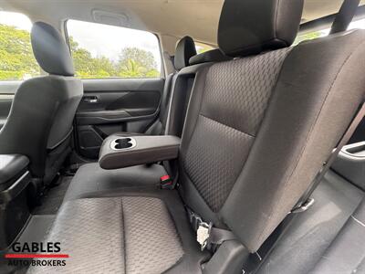 2014 Mitsubishi Outlander ES   - Photo 19 - Miami, FL 33165