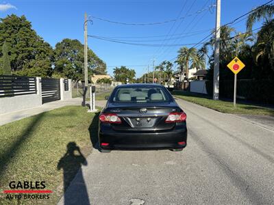 2013 Toyota Corolla LE   - Photo 6 - Miami, FL 33165