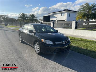 2013 Toyota Corolla LE   - Photo 5 - Miami, FL 33165