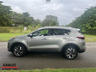 2020 Kia Sportage EX   - Photo 8 - Miami, FL 33165