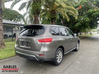 2013 Nissan Pathfinder S   - Photo 5 - Miami, FL 33165