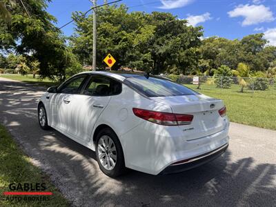 2018 Kia Optima EX   - Photo 15 - Miami, FL 33165