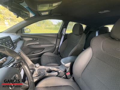 2019 Hyundai VELOSTER N   - Photo 26 - Miami, FL 33165