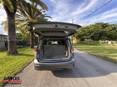 2014 Nissan Quest 3.5 SV   - Photo 12 - Miami, FL 33165