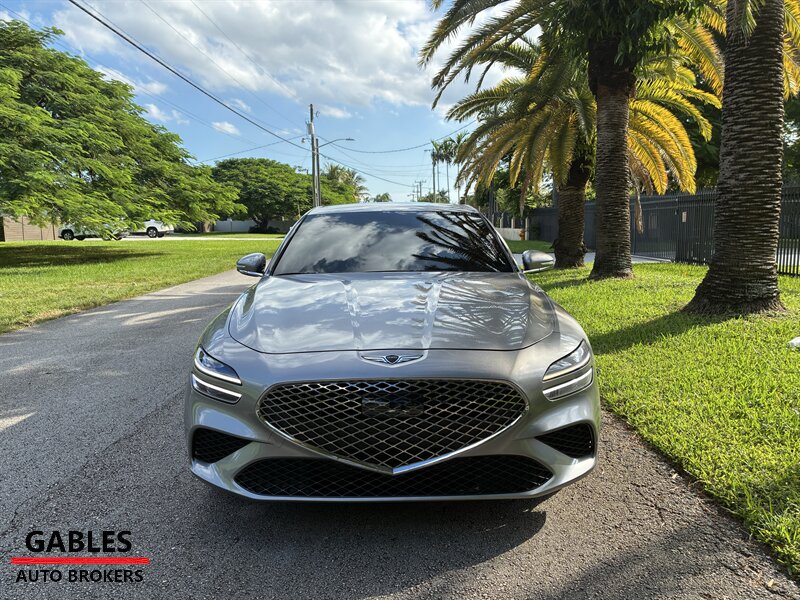 2025 Genesis G70 2.5T Standard