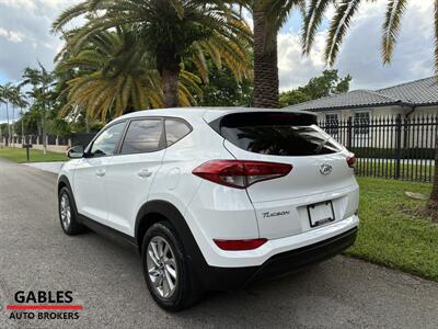 2017 Hyundai TUCSON SE - Photo 11 - Miami, FL 33165