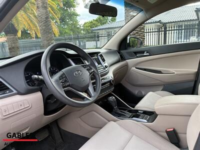 2017 Hyundai TUCSON SE - Photo 14 - Miami, FL 33165