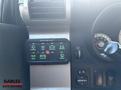 2010 Toyota FJ Cruiser   - Photo 15 - Miami, FL 33165