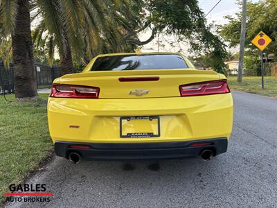 2017 Chevrolet Camaro LT   - Photo 4 - Miami, FL 33165