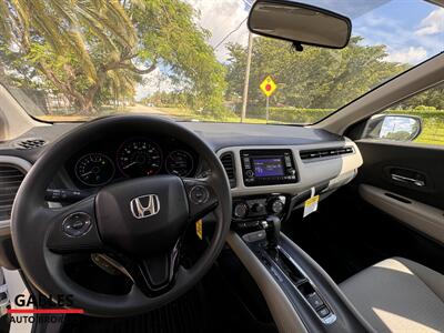 2022 Honda HR-V LX   - Photo 22 - Miami, FL 33165