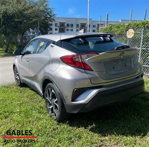 2019 Toyota C-HR XLE   - Photo 3 - Miami, FL 33165