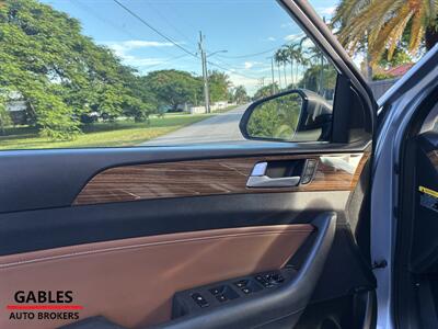 2015 Hyundai SONATA Limited - Photo 13 - Miami, FL 33165