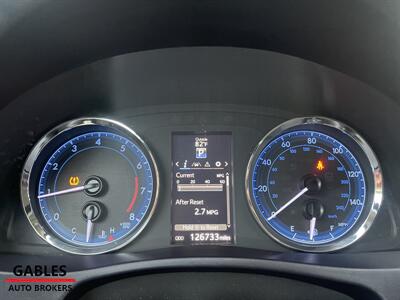 2019 Toyota Corolla SE   - Photo 16 - Miami, FL 33165