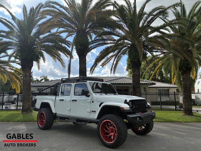 2022 Jeep Gladiator Sport  