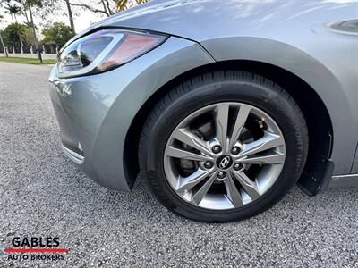 2018 Hyundai ELANTRA Value Edition - Photo 14 - Miami, FL 33165