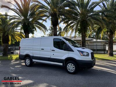 2018 Ford Transit 250   - Photo 1 - Miami, FL 33165