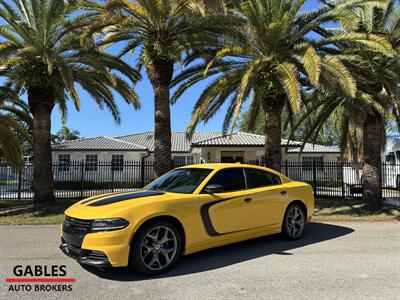 2017 Dodge Charger SXT   - Photo 7 - Miami, FL 33165