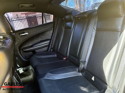 2017 Dodge Charger SXT   - Photo 22 - Miami, FL 33165