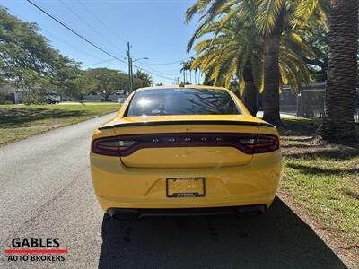 2017 Dodge Charger SXT   - Photo 12 - Miami, FL 33165