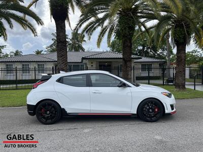 2022 Hyundai VELOSTER N   - Photo 4 - Miami, FL 33165