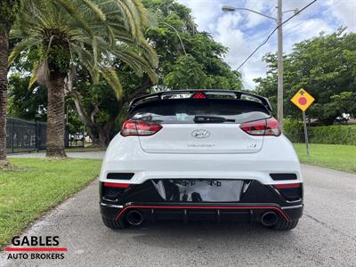 2022 Hyundai VELOSTER N   - Photo 8 - Miami, FL 33165