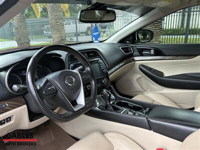 2017 Nissan Maxima Platinum   - Photo 13 - Miami, FL 33165