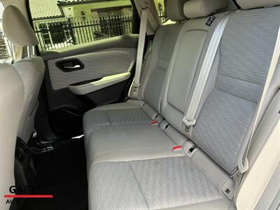 2023 Nissan Rogue SV - Photo 21 - Miami, FL 33165