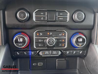 2022 Chevrolet Tahoe High Country   - Photo 20 - Miami, FL 33165