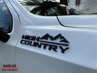 2022 Chevrolet Tahoe High Country   - Photo 5 - Miami, FL 33165