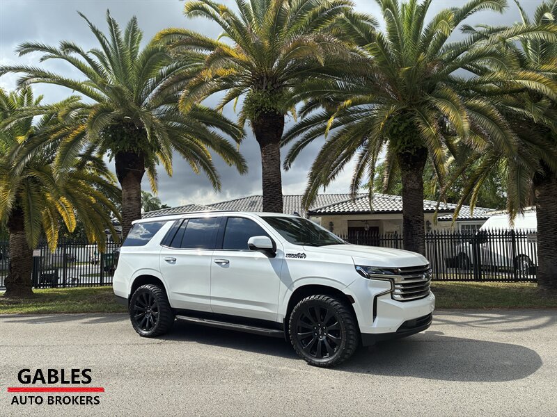 2022 Chevrolet Tahoe High Country   - Photo 1 - Miami, FL 33165