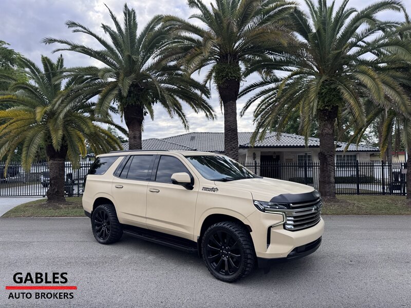 2022 Chevrolet Tahoe High Country   - Photo 1 - Miami, FL 33165