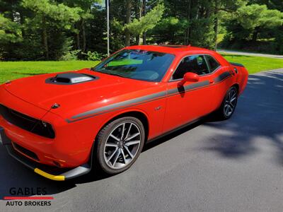 2023 Dodge Challenger R/T - Photo 1 - Miami, FL 33165