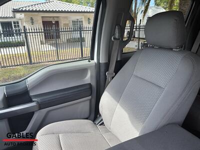 2017 Ford F-350 Super Duty XLT   - Photo 21 - Miami, FL 33165